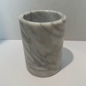 Marble utensil holder